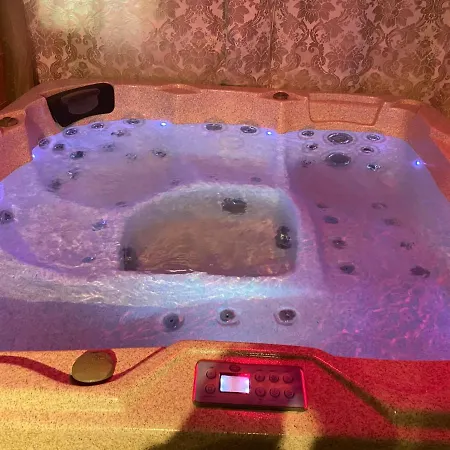 Acces Autonome Bed & Breakfast Beaucaire (Gard)